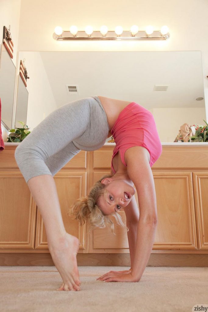 Madison Swan in Yoga Pants