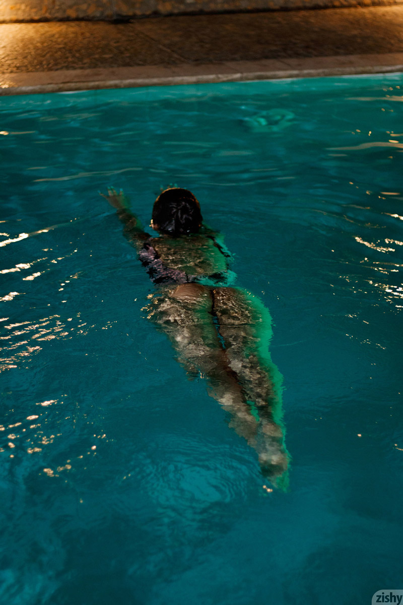 Kate Maze Sexy Night Swim