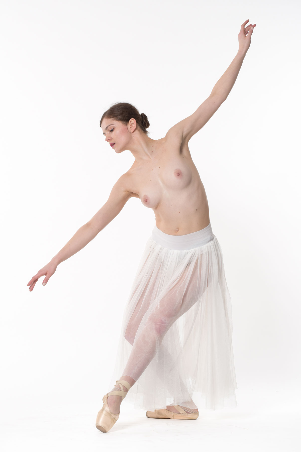 Kitri Nude Ballerina