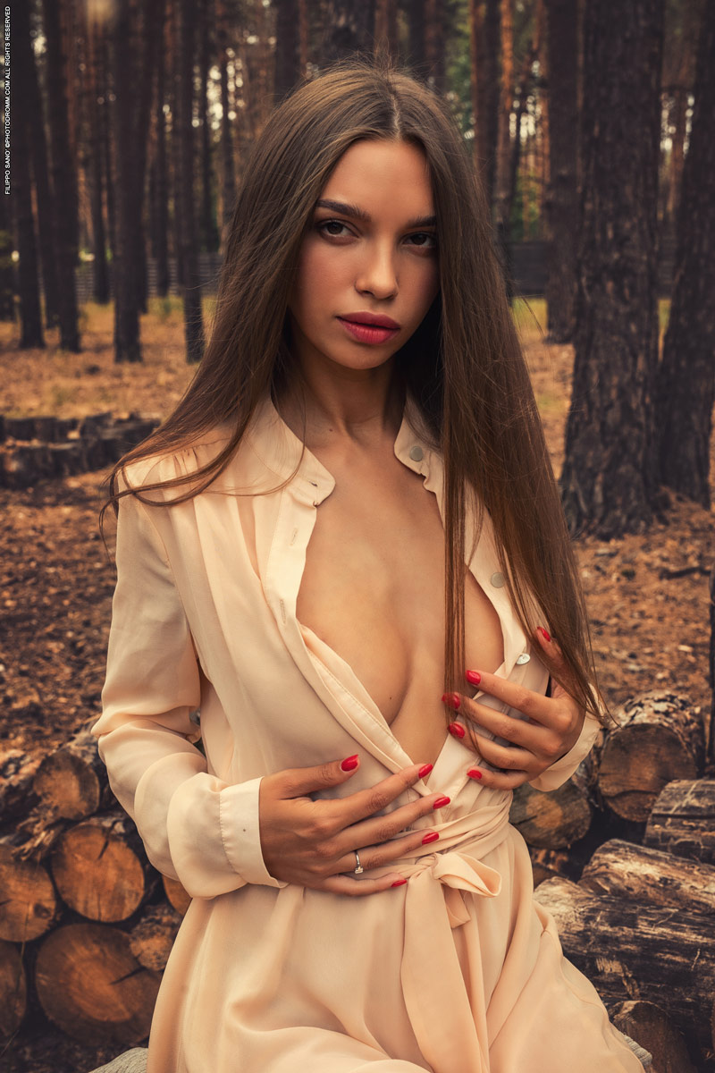 Alina Nude in the Woods