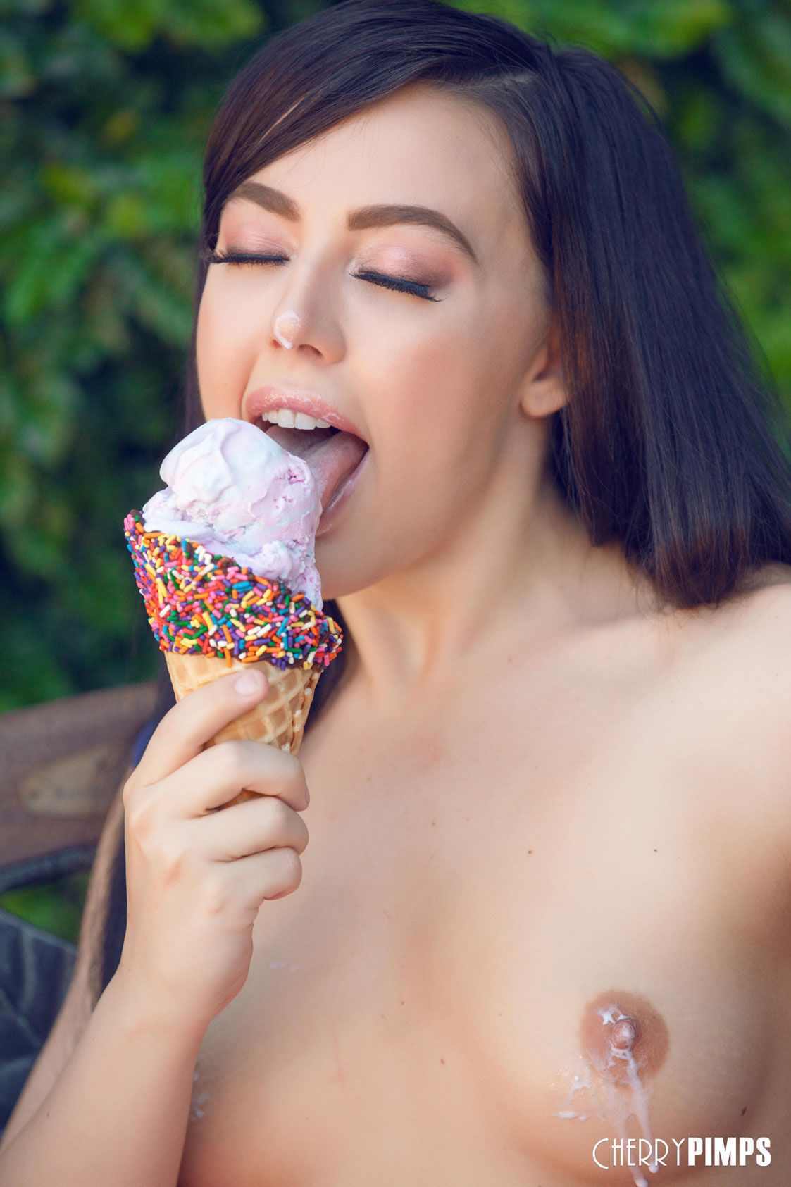 Whitney Wright Loves Ice Cream
