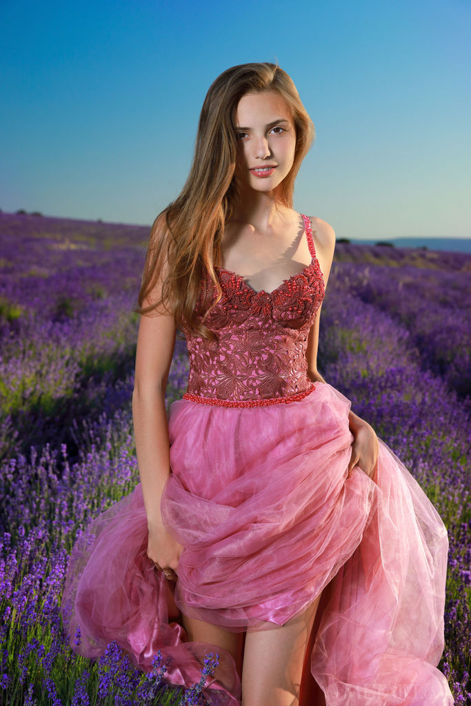 Elle Tan Lavender Field