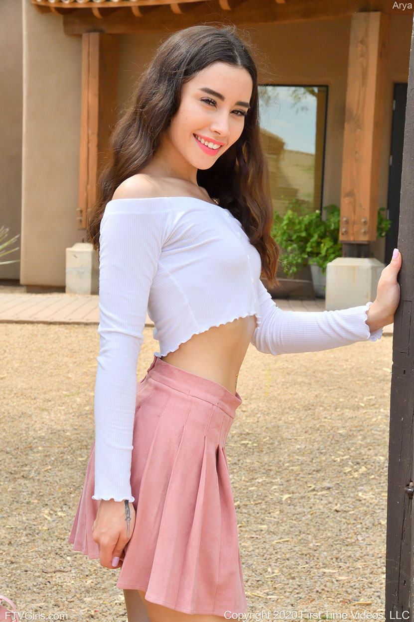 Aria Lee White Top and a Skirt