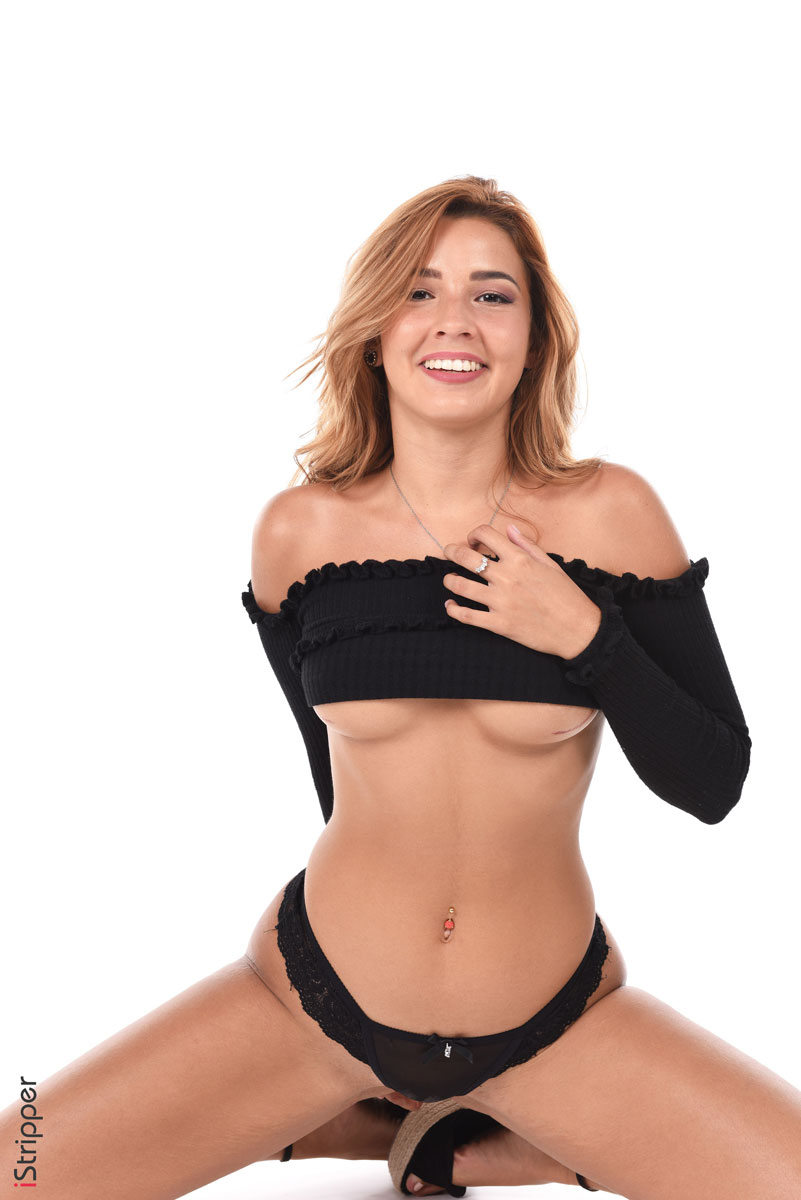 Agatha Vega Fun Naked Latina
