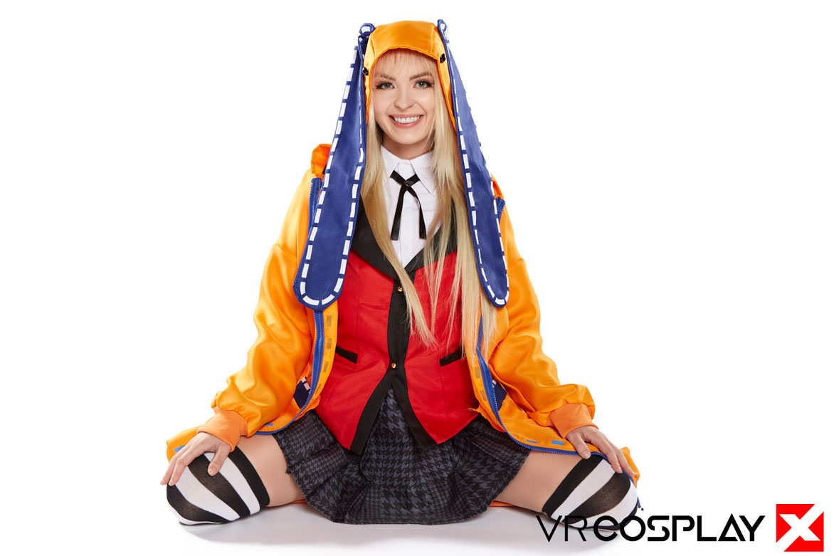 Lilly Bell Cosplay Cutie