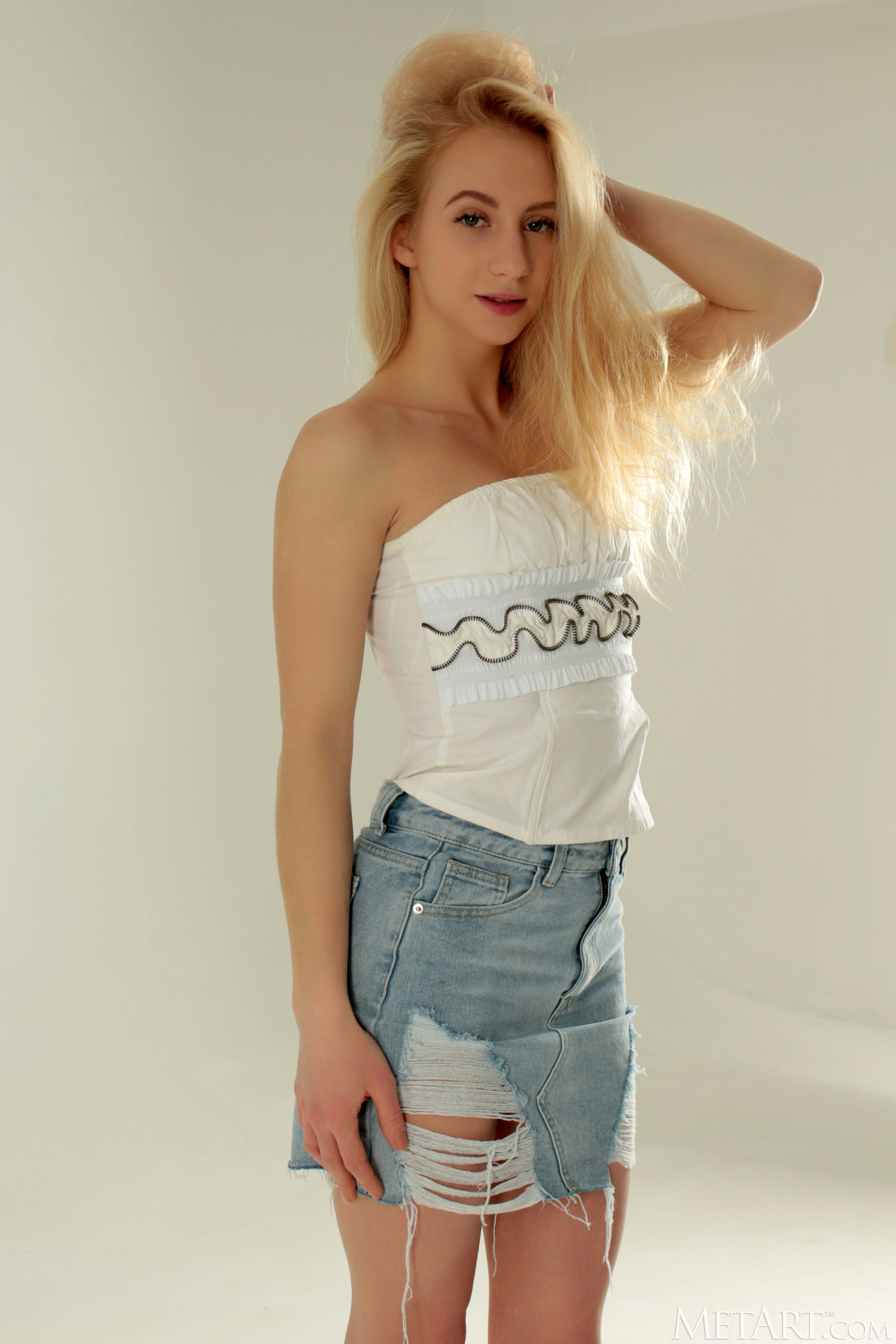 Alice Blue White Top and Sexy Skirt
